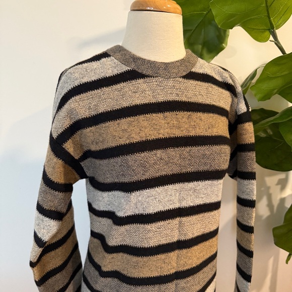 Helga | Vintage Sweater Striped Lined Midi Dress - Picture 7 of 9